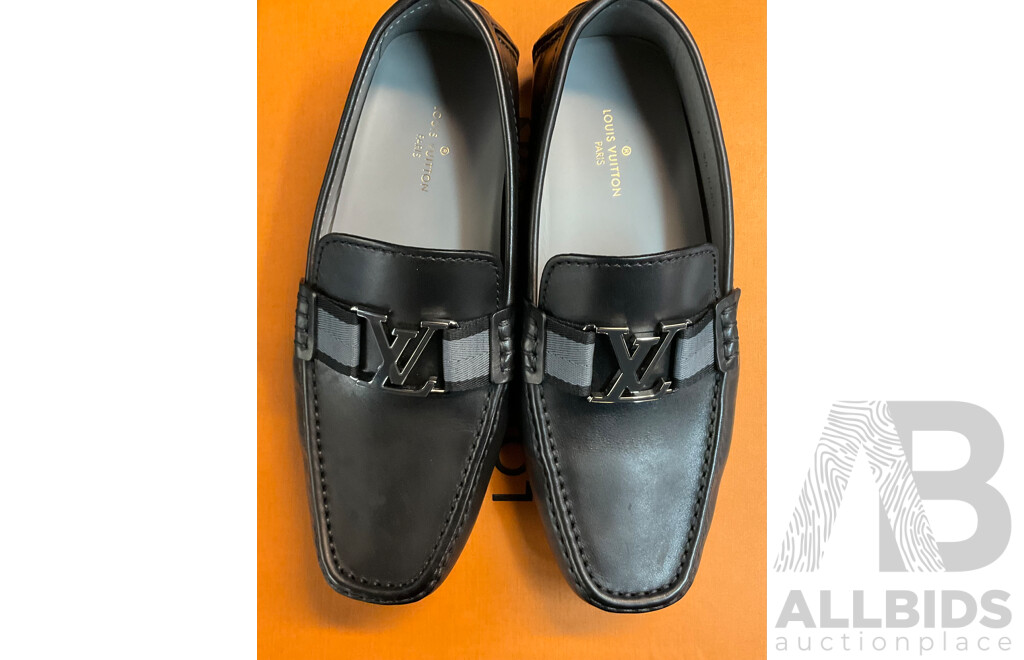 Men's Leather Shoes - Size 7- Branded Louis Vuitton