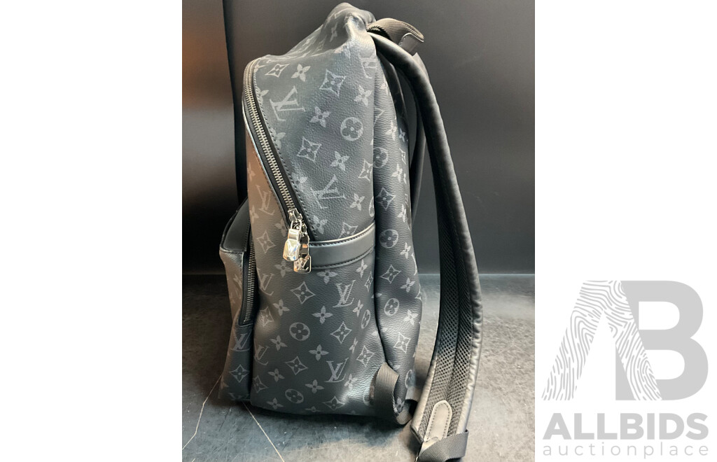 Men's Leather Backpack - Branded Louis Vuitton