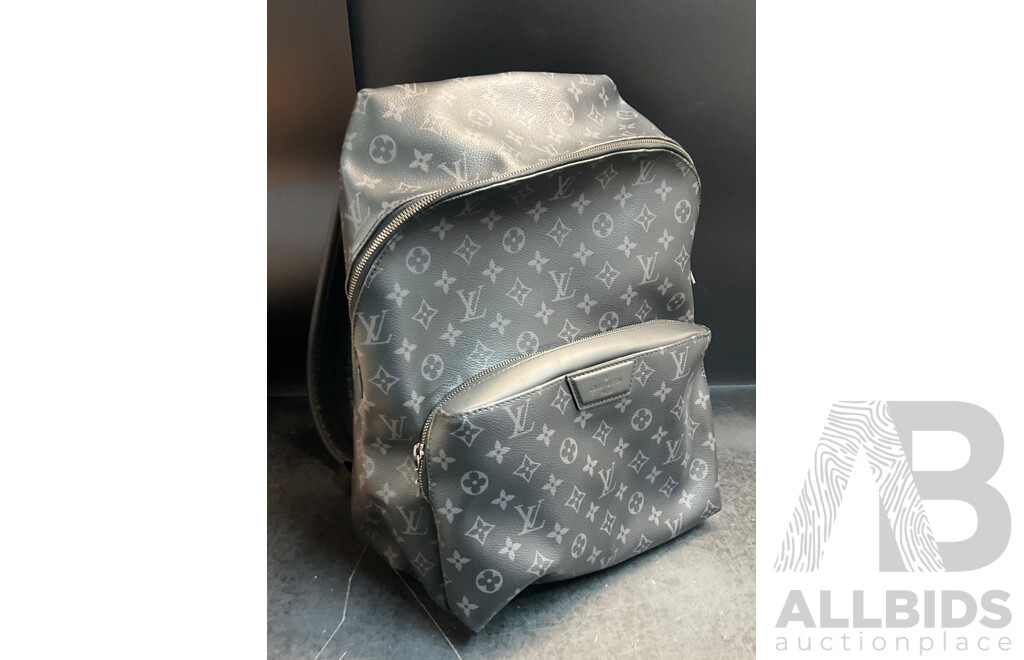 Men's Leather Backpack - Branded Louis Vuitton