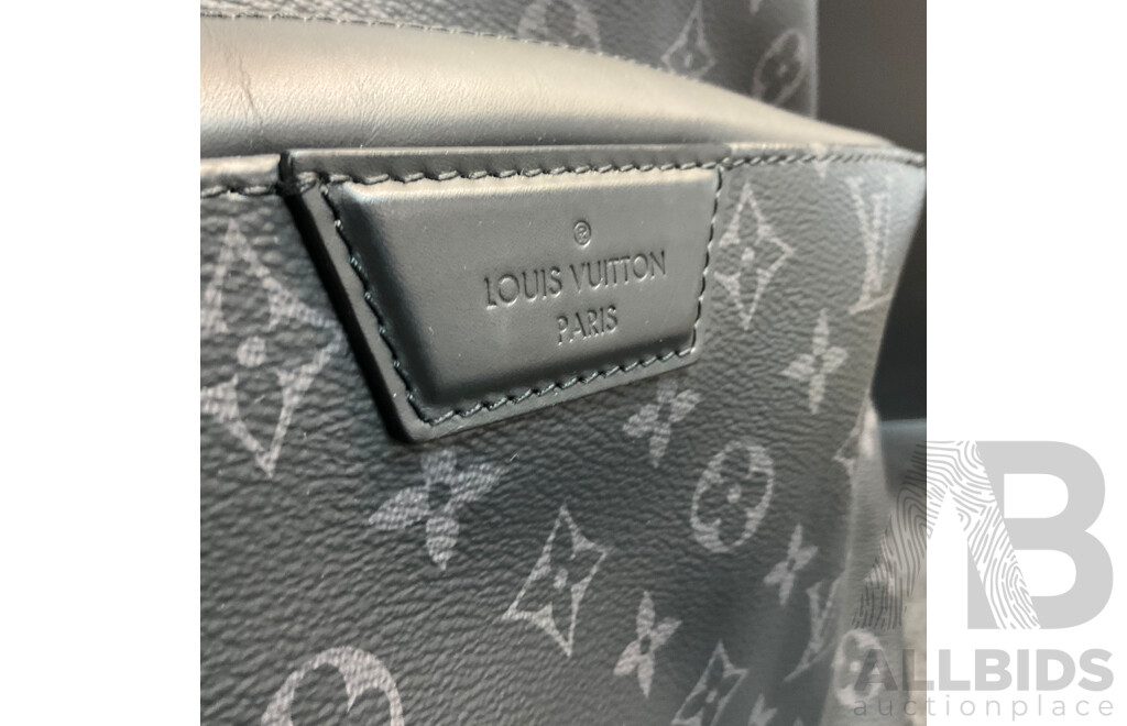 Men's Leather Backpack - Branded Louis Vuitton