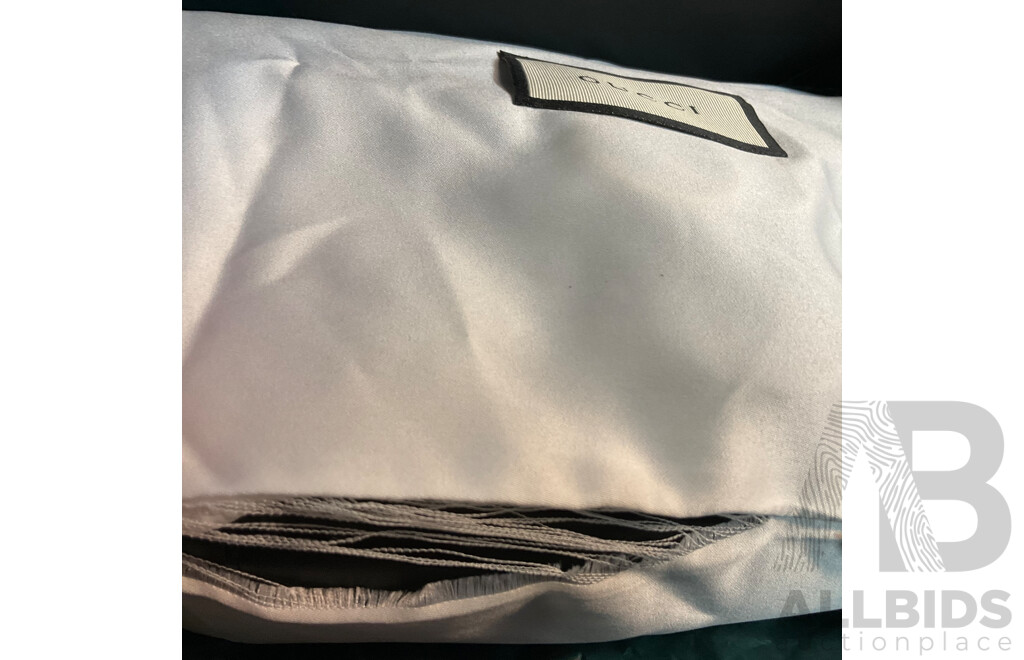 Ladies Black Crossbody Bag Branded Gucci 