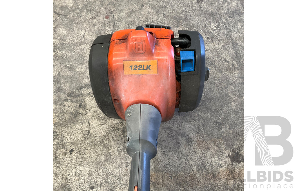 HUSQVARNA Petrol 122LK with Pole Saw Attatchment
