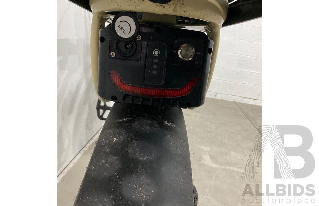 Fatboy the Scrambler EBike - Desert Sand