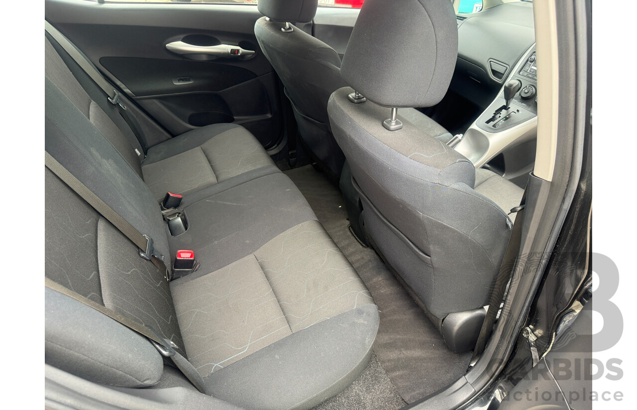 10/2010 Toyota Corolla ASCENT FWD ZRE152R MY10 5D Hatchback Black 1.8L