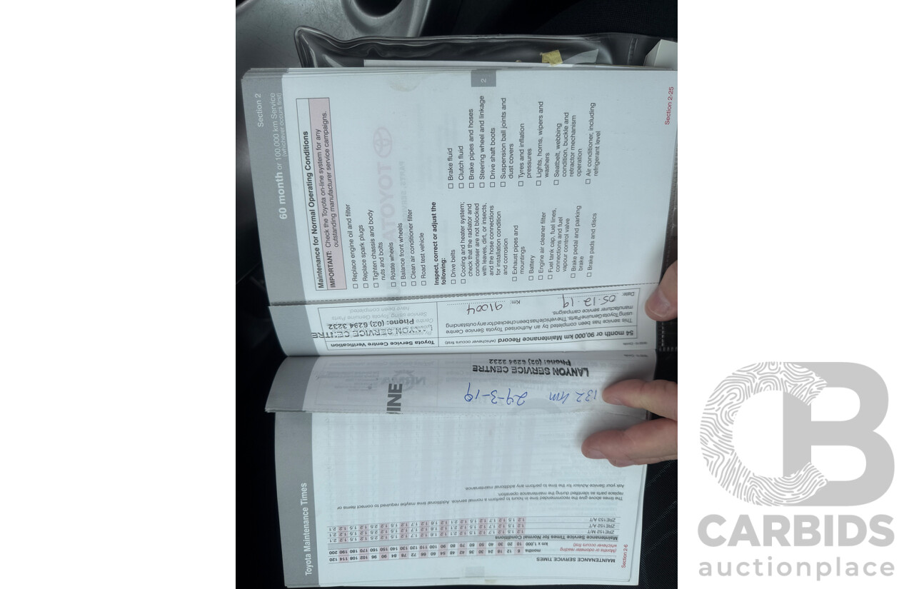 10/2010 Toyota Corolla ASCENT FWD ZRE152R MY10 5D Hatchback Black 1.8L