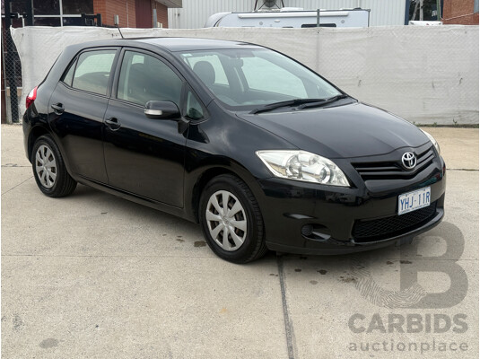 10/2010 Toyota Corolla ASCENT FWD ZRE152R MY10 5D Hatchback Black 1.8L