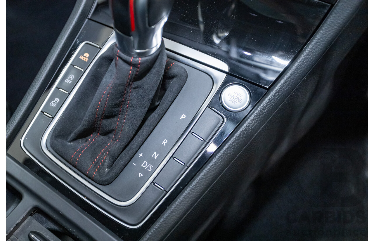 09/2016 Volkswagen Golf GTI 40 YEARS MK7 MY16 4d Hatchback Tornado Red Turbo 2.0L