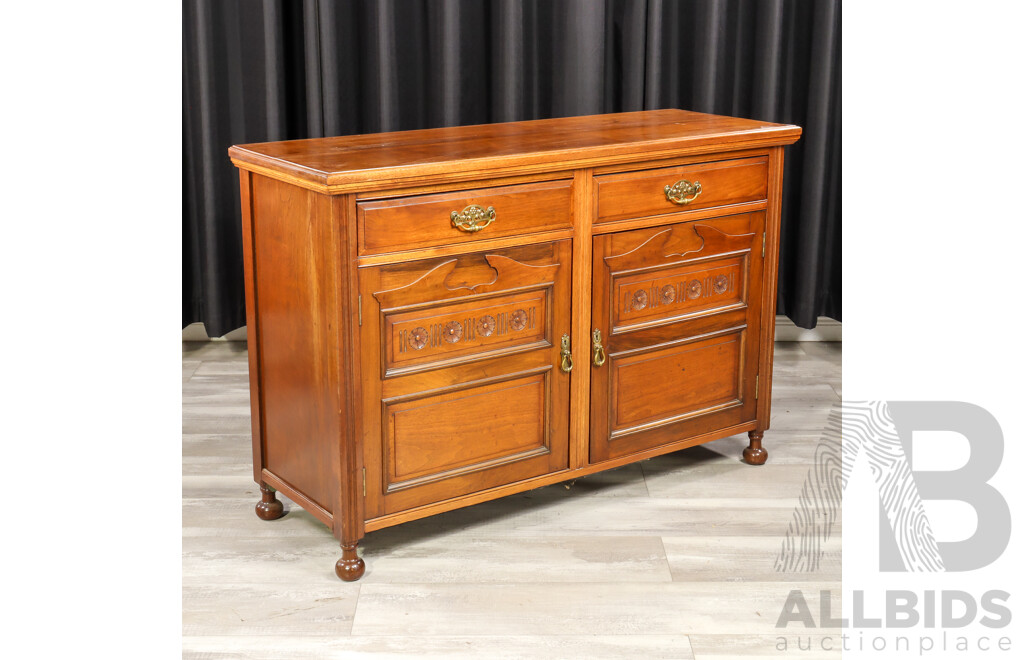 Late Edwardian Oak Two Door Sideboard