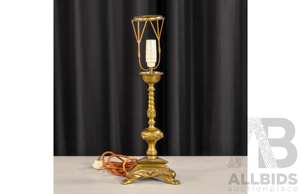 Art Nouveau Style Table Lamp
