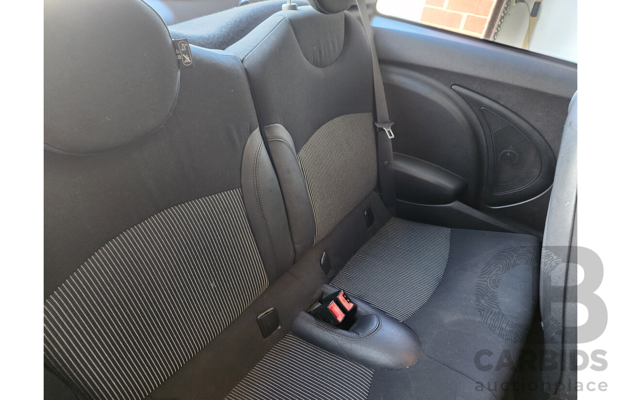 5/2008 Mini Cooper  R56 2d Hatchback Black 1.6L