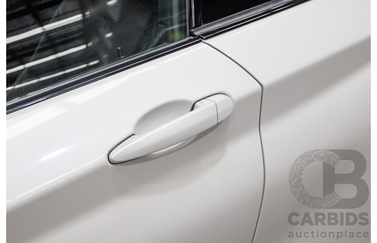 09/2014 BMW 228i M-Sport F22 MY15 2D Coupe Mineral White Turbo 2.0L