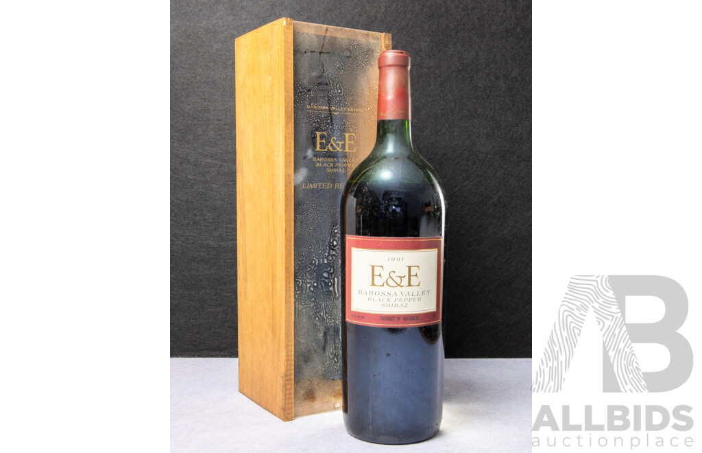 Barossa Valley Estate E&E Black Pepper Shiraz Magnum in Presentation Case