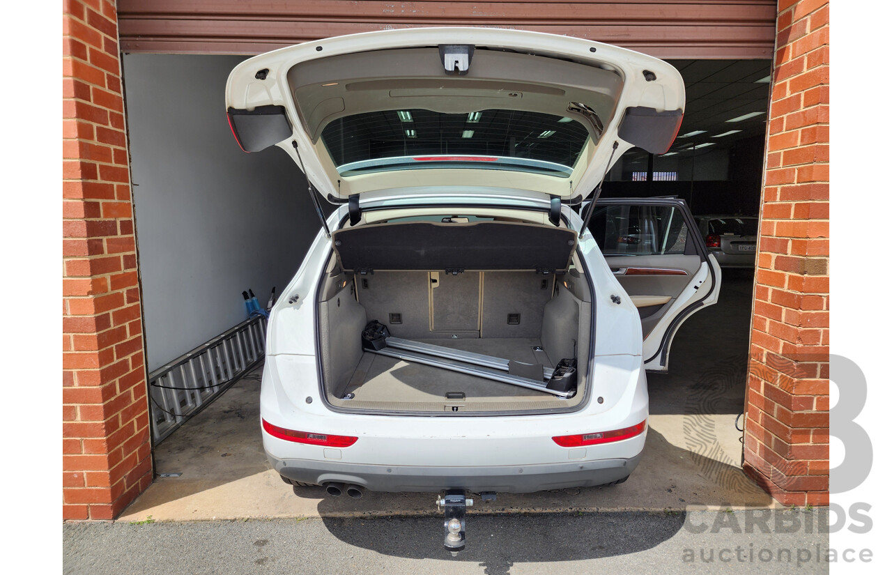 6/2011 Audi Q5 2.0 TDI Quattro 8R MY12 4d Wagon White 2.0L