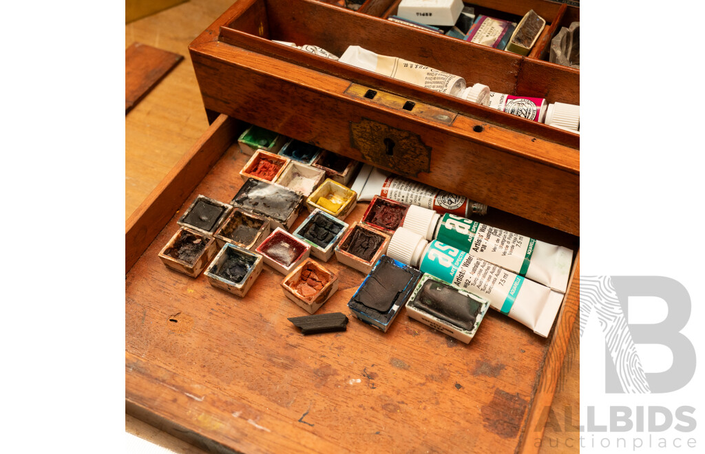 Early Timber Artists Box by R.Rowney & Co