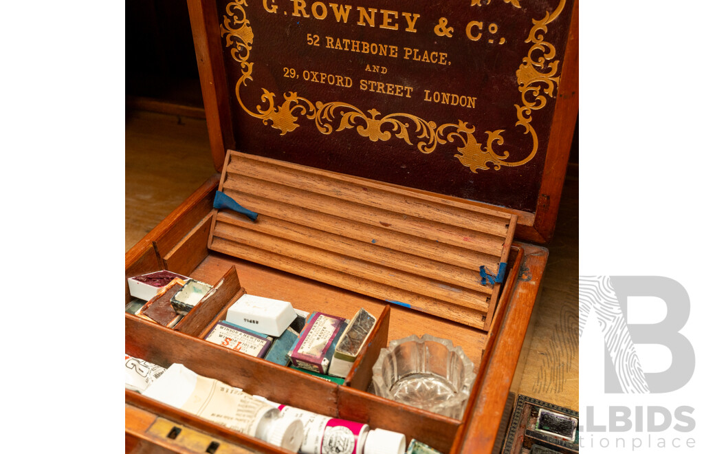 Early Timber Artists Box by R.Rowney & Co