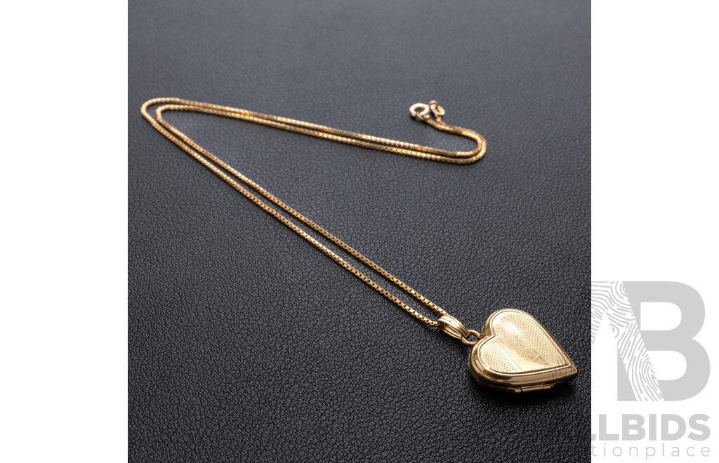 9ct Vintage Yellow Gold Heart Locket & 9ct Yellow Gold Box Link Chain, 45cm, 6.05 Grams