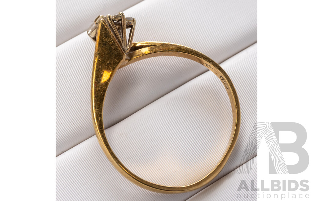 18ct Vintage Marquise Diamond Cluster Engagement Ring, Est TDW 0.25ct, Size P, 2.58 Grams