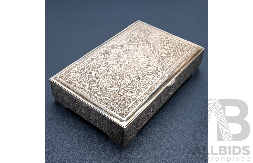 Persian Sterling Silver Etched Patterned Hinged Trinket Box with Bird Motifs, 318.0 Grams