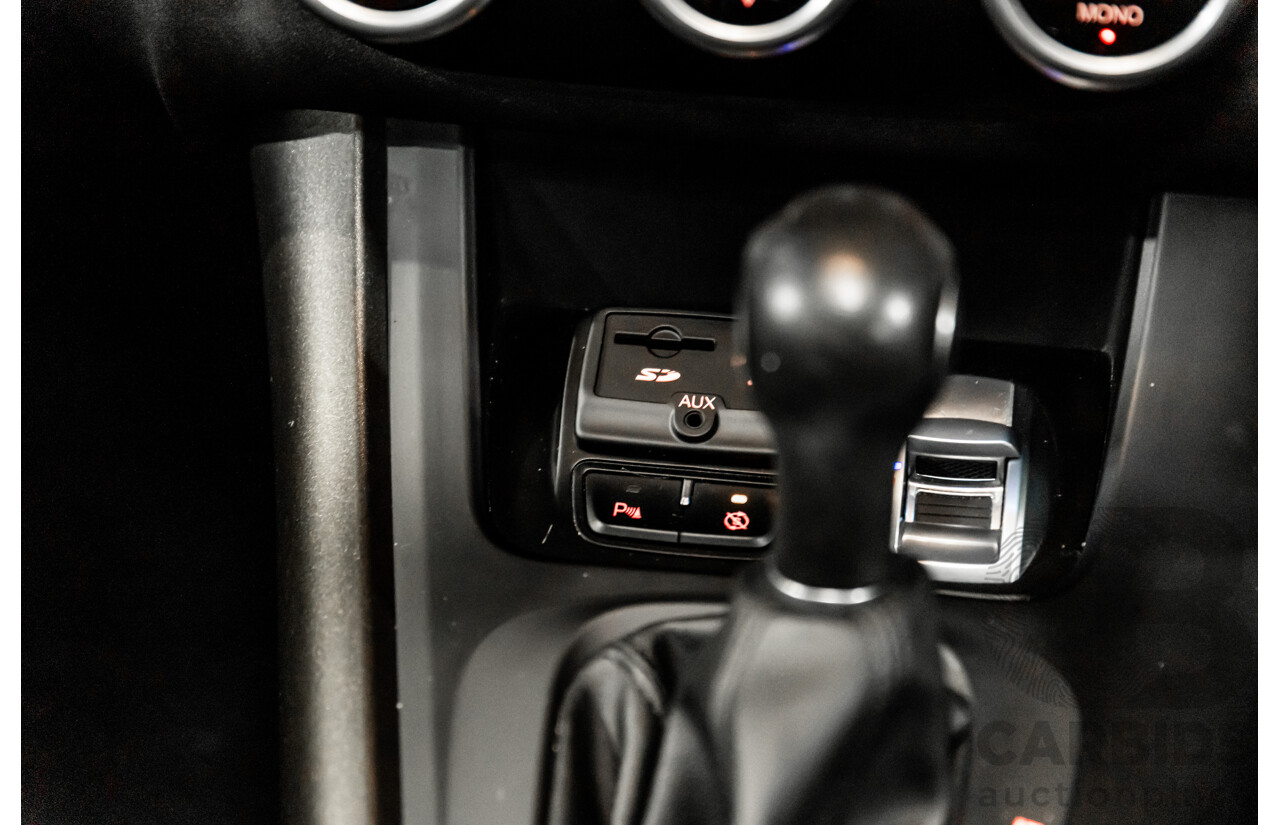 4/2015 Alfa Romeo Giulietta Distinctive MY15 5d Hatchback Alfa Red Turbo 1.4L