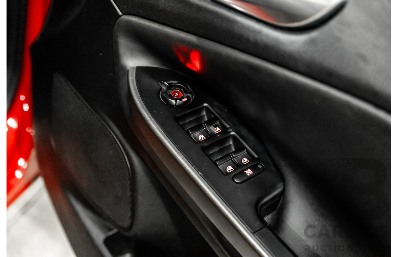 4/2015 Alfa Romeo Giulietta Distinctive MY15 5d Hatchback Alfa Red Turbo 1.4L