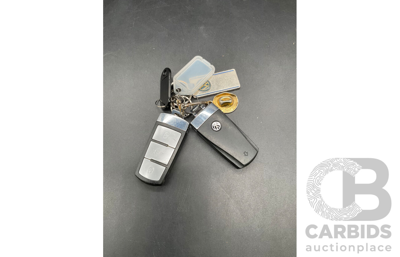 12/2006 Volkswagen Passat 2.0 TDI 3C 4d Sedan Granite Green Metallic Turbo Diesel 2.0L