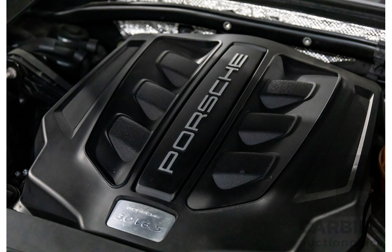 04/2017 Porsche Macan S (AWD) MY17 4d Wagon Volcano Grey Metallic Turbo V6 3.0L