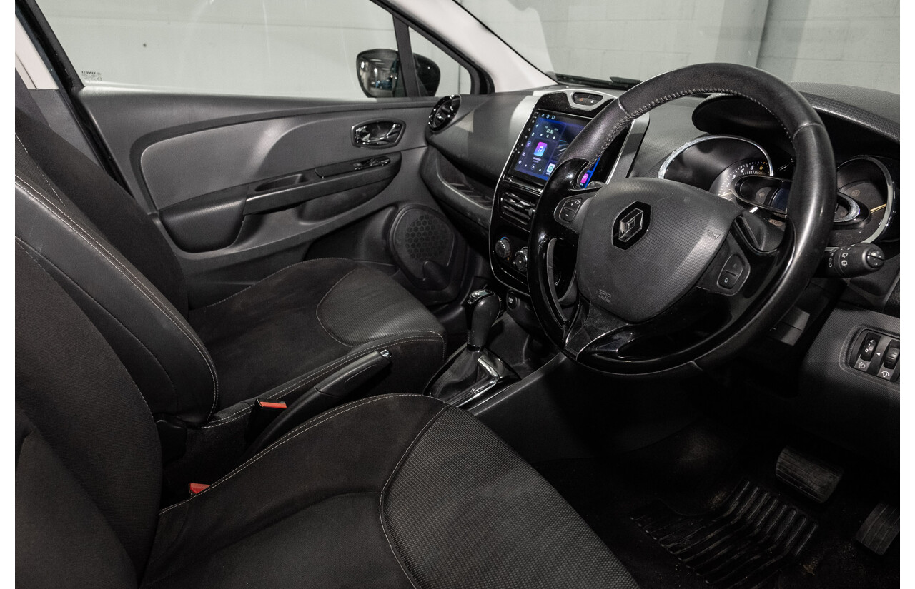 4/2014 Renault Clio Expression X98 5d Hatchback Diamond Black Turbo 1.2L