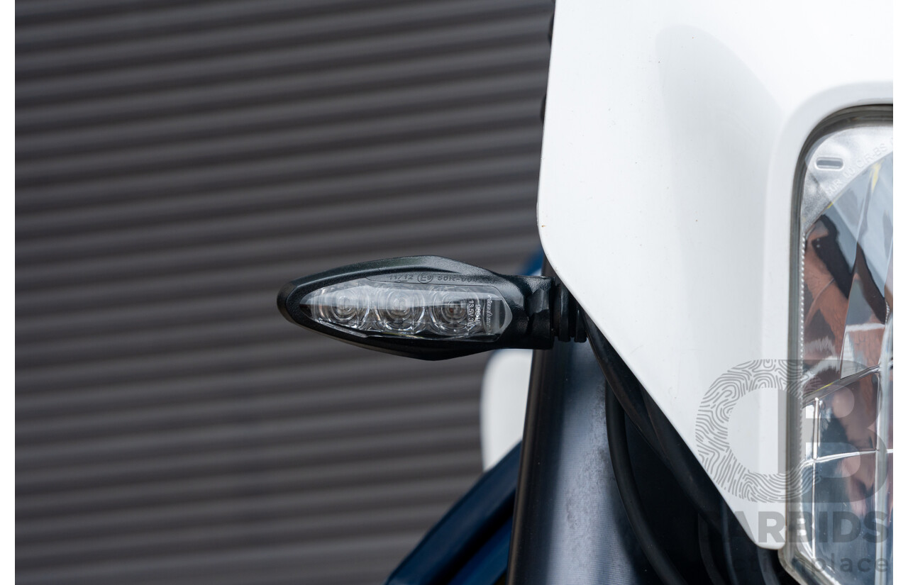 11/2015 Husqvarna 701 Supermoto Motorcycle 692cc