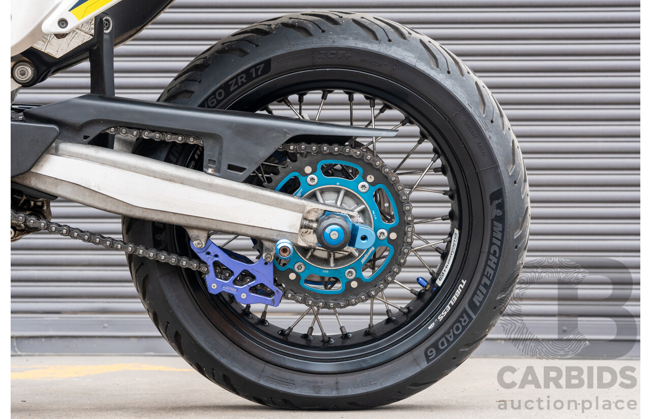 11/2015 Husqvarna 701 Supermoto Motorcycle 692cc