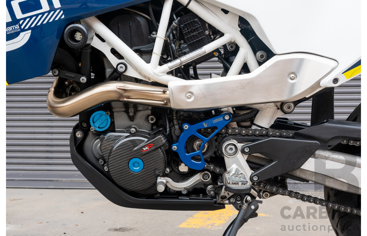 11/2015 Husqvarna 701 Supermoto Motorcycle 692cc