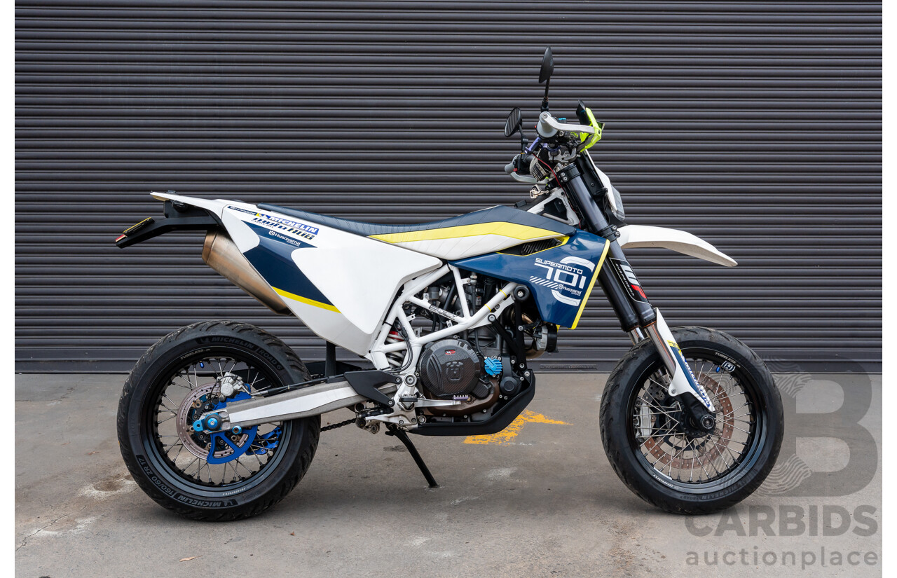 11/2015 Husqvarna 701 Supermoto Motorcycle 692cc