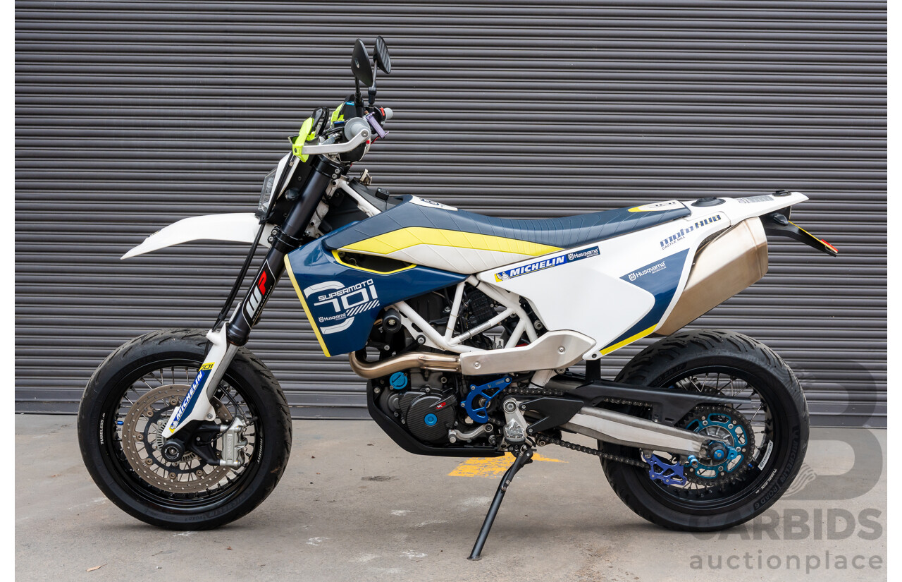 11/2015 Husqvarna 701 Supermoto Motorcycle 692cc