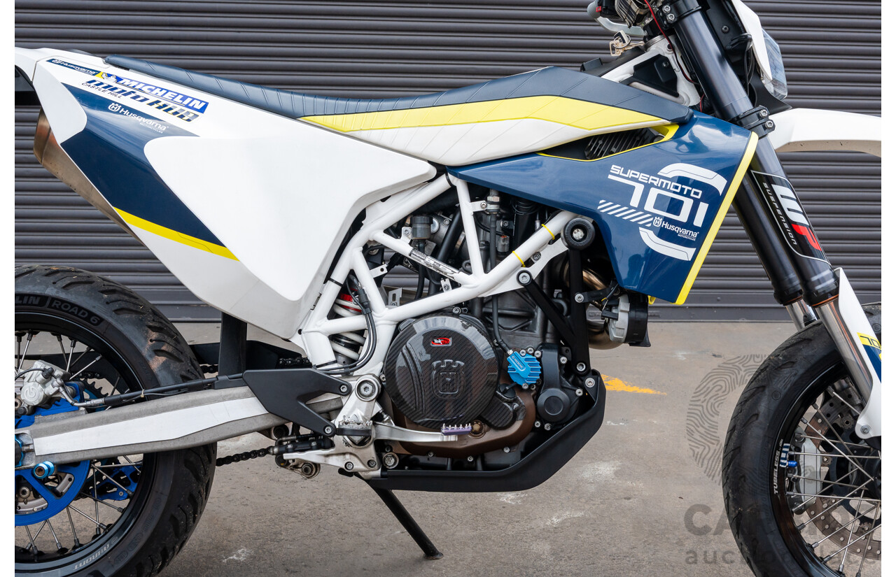 11/2015 Husqvarna 701 Supermoto Motorcycle 692cc