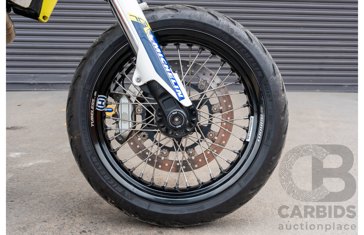 11/2015 Husqvarna 701 Supermoto Motorcycle 692cc