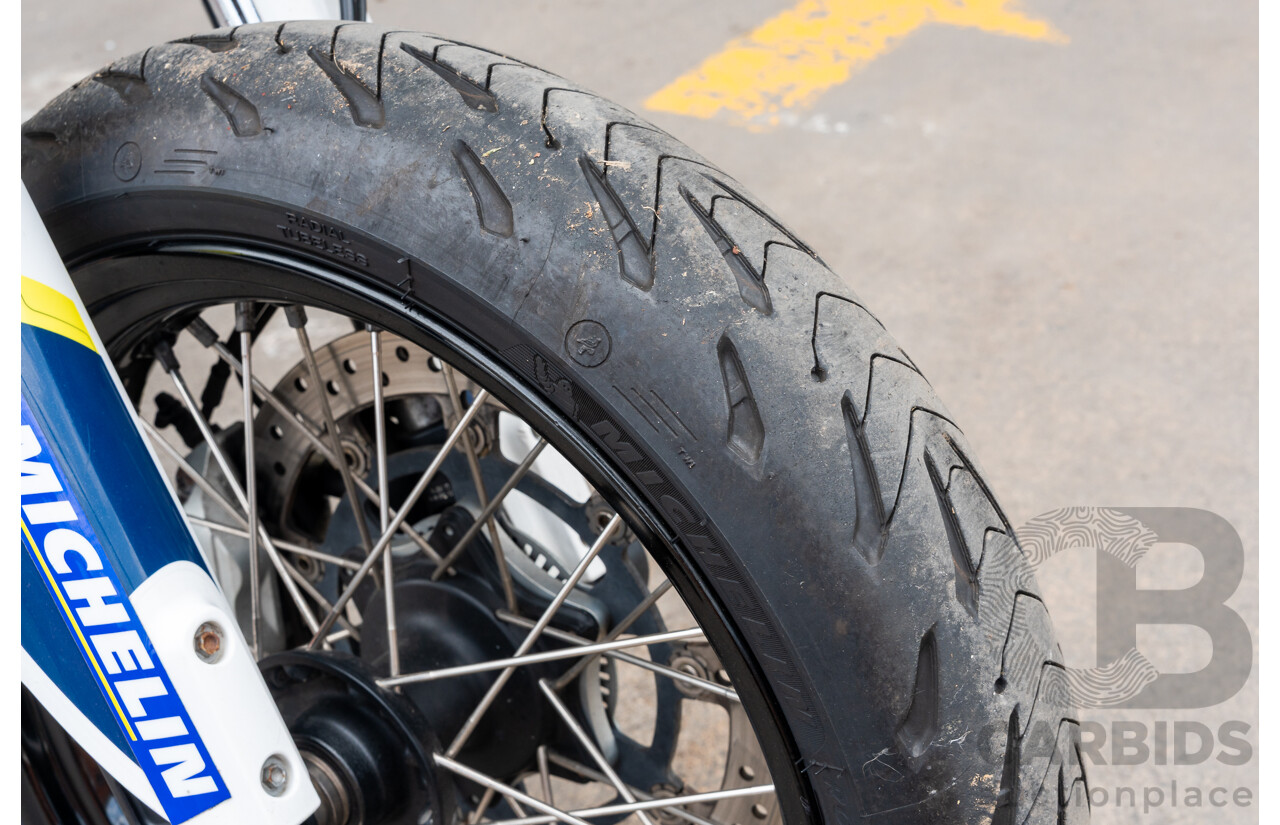 11/2015 Husqvarna 701 Supermoto Motorcycle 692cc