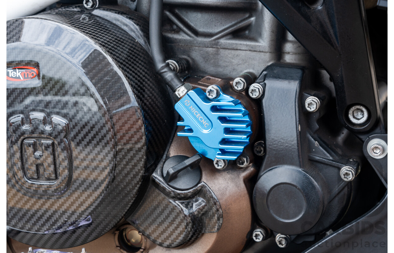 11/2015 Husqvarna 701 Supermoto Motorcycle 692cc