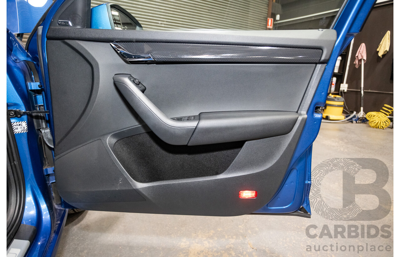 06/2015 Skoda Octavia RS 162 TSI NE MY15 4d Wagon Race Blue Metallic Turbo 2.0L