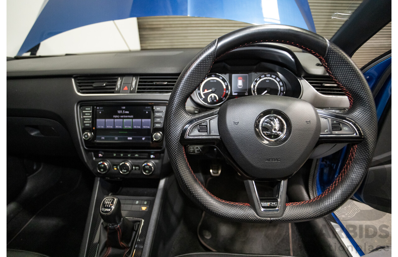 06/2015 Skoda Octavia RS 162 TSI NE MY15 4d Wagon Race Blue Metallic Turbo 2.0L