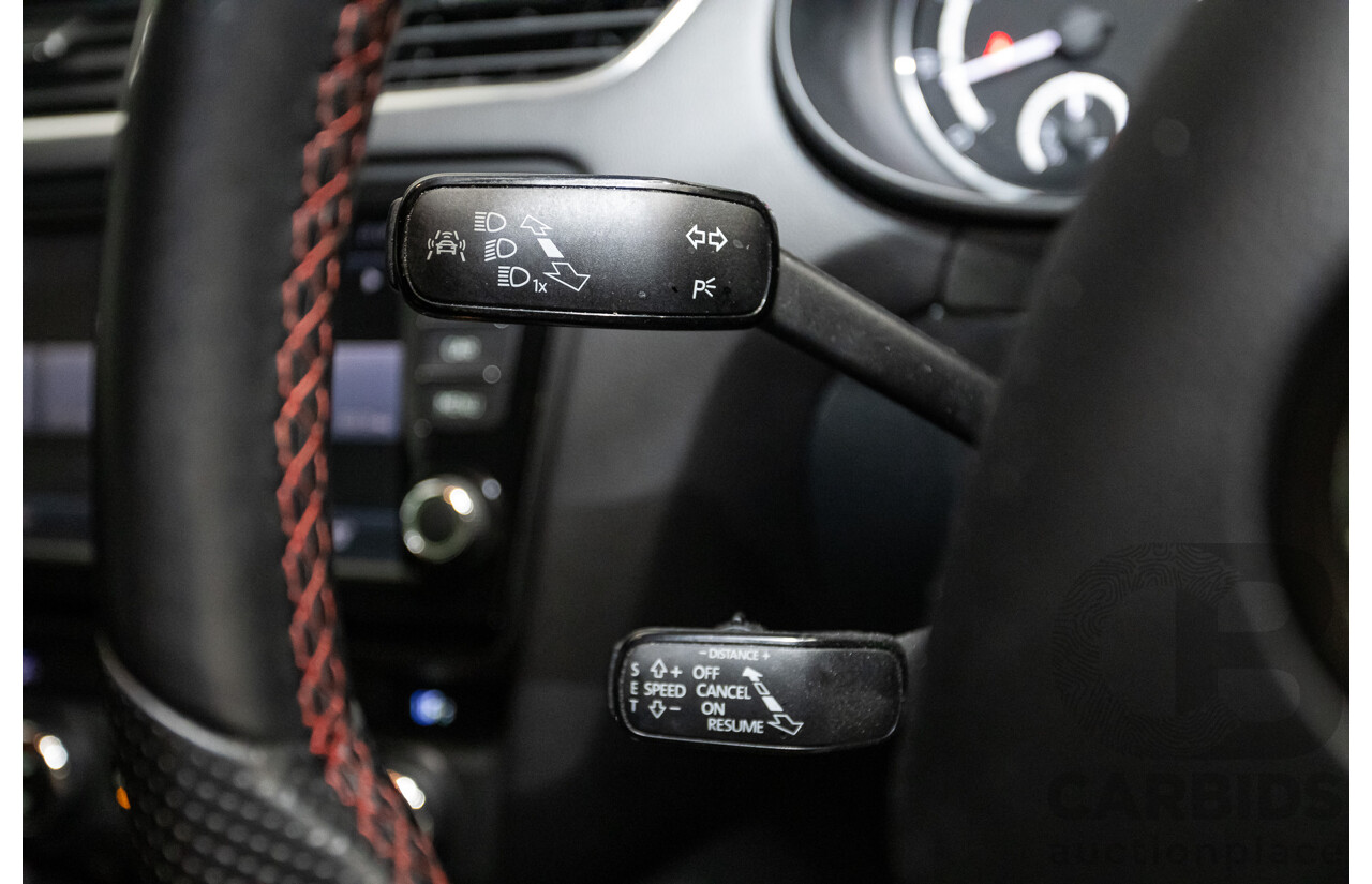 06/2015 Skoda Octavia RS 162 TSI NE MY15 4d Wagon Race Blue Metallic Turbo 2.0L