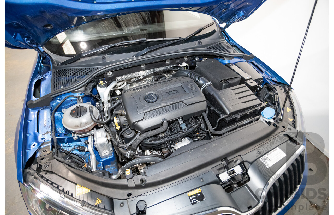 06/2015 Skoda Octavia RS 162 TSI NE MY15 4d Wagon Race Blue Metallic Turbo 2.0L