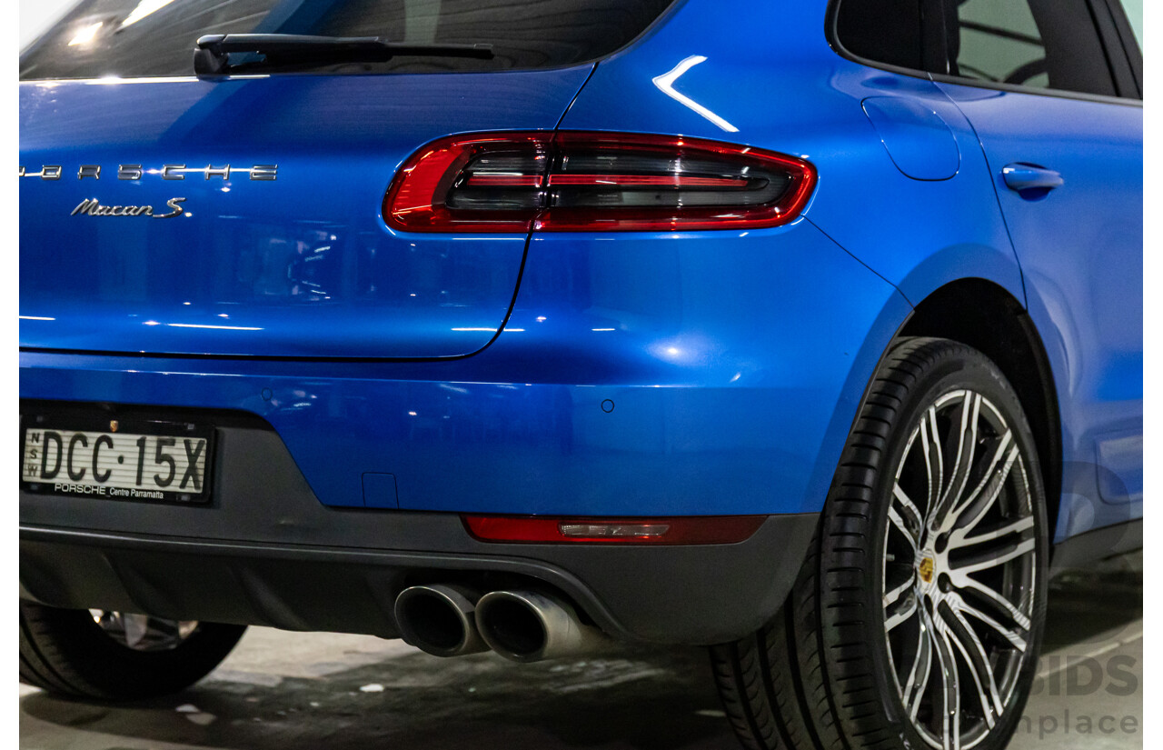 01/2016 Porsche Macan S Diesel (AWD) MY16 4d Wagon Sapphire Blue Metallic Turbo Diesel 3.0L