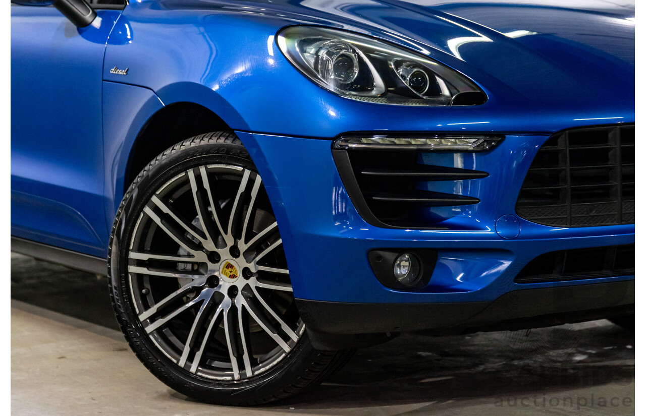 01/2016 Porsche Macan S Diesel (AWD) MY16 4d Wagon Sapphire Blue Metallic Turbo Diesel 3.0L
