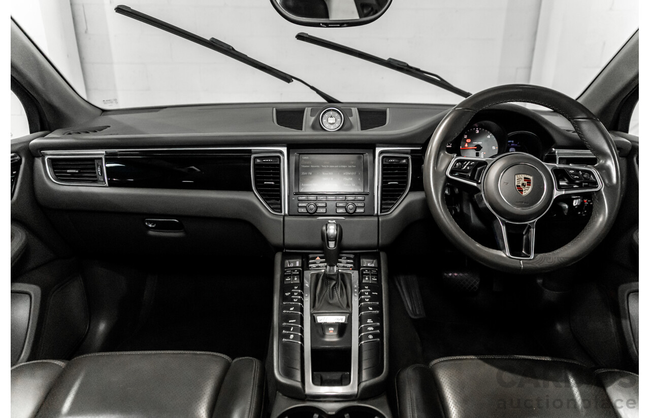 01/2016 Porsche Macan S Diesel (AWD) MY16 4d Wagon Sapphire Blue Metallic Turbo Diesel 3.0L