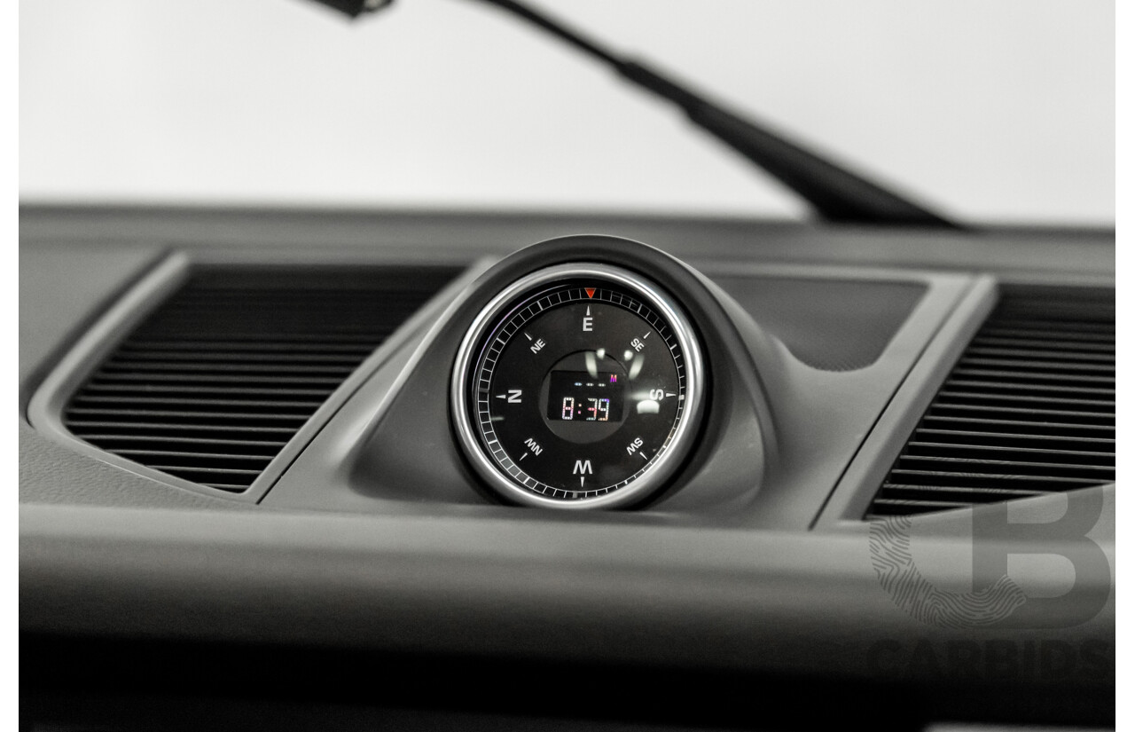 01/2016 Porsche Macan S Diesel (AWD) MY16 4d Wagon Sapphire Blue Metallic Turbo Diesel 3.0L