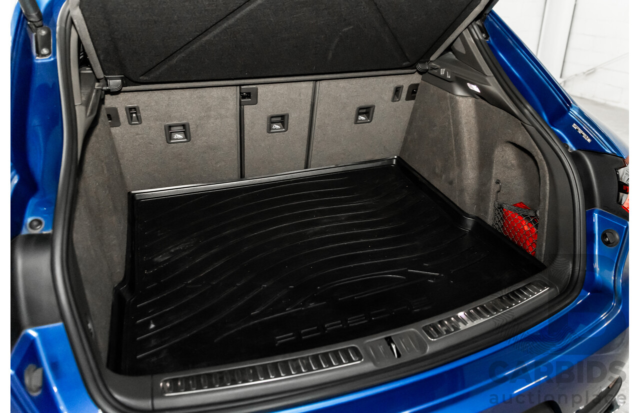 01/2016 Porsche Macan S Diesel (AWD) MY16 4d Wagon Sapphire Blue Metallic Turbo Diesel 3.0L