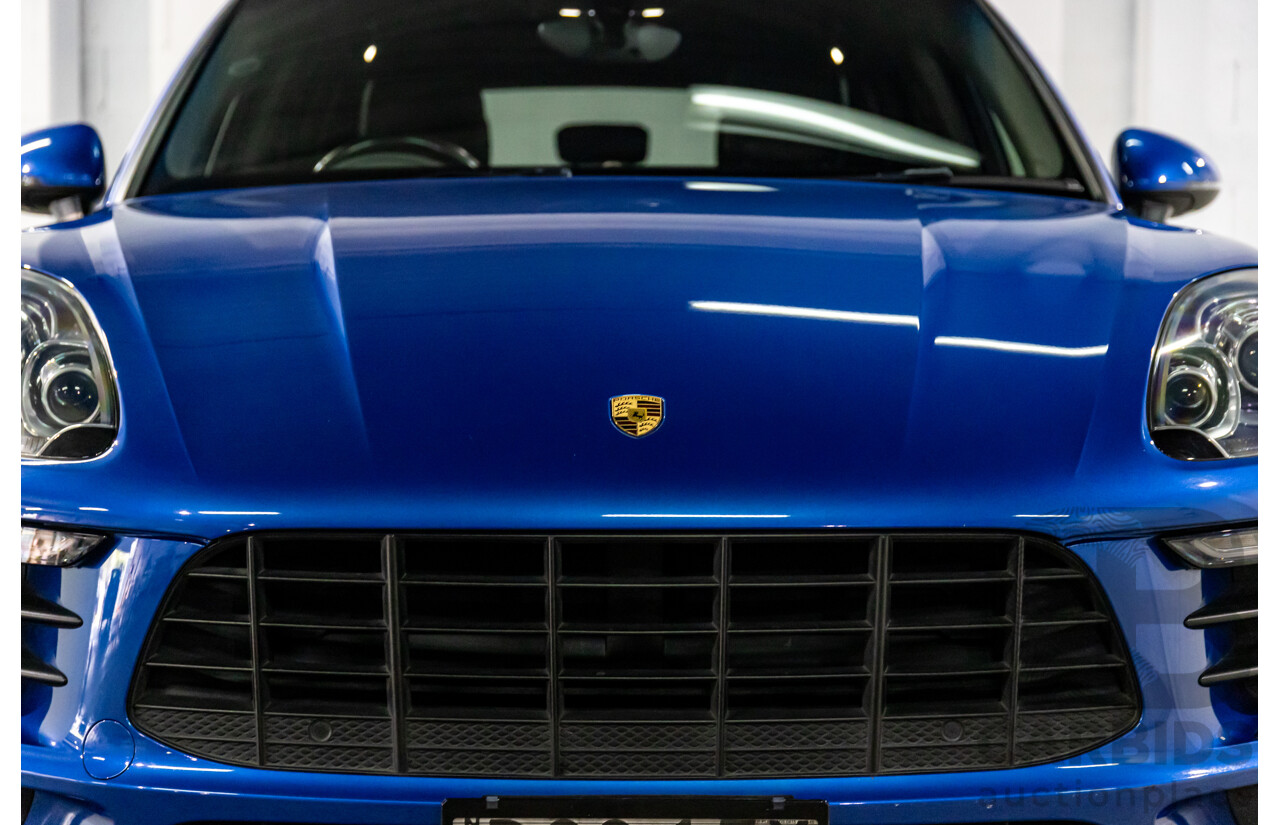 01/2016 Porsche Macan S Diesel (AWD) MY16 4d Wagon Sapphire Blue Metallic Turbo Diesel 3.0L