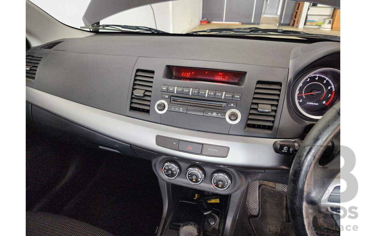 6/2011 Mitsubishi Lancer VR Sportback CJ MY10 5d Hatchback Black 2.0L