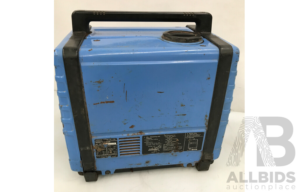 Yamaha (EF1000) Portable Gas Generator