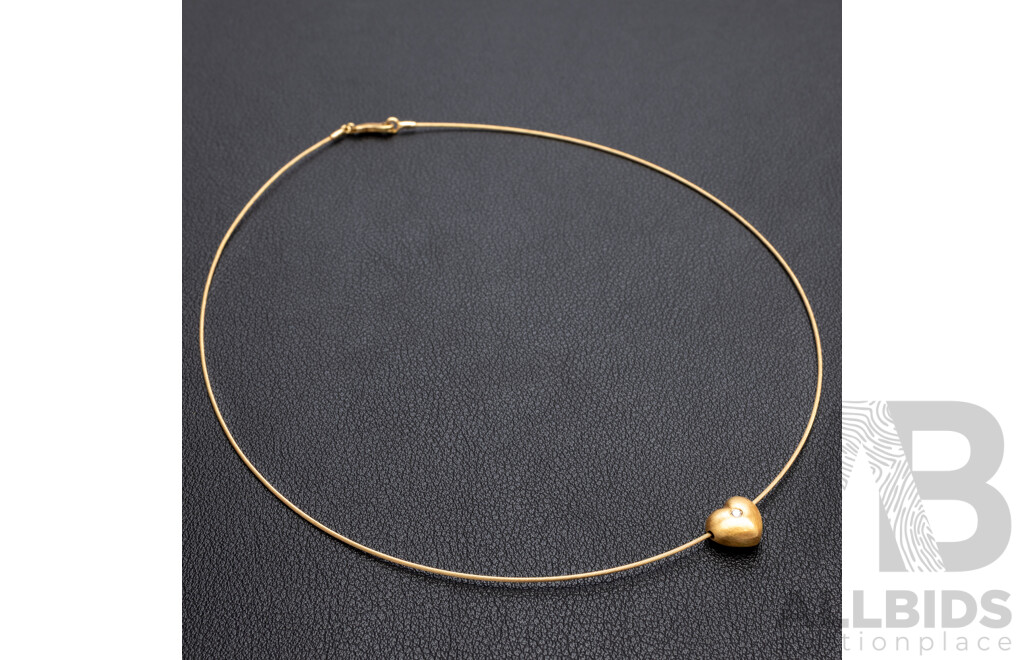 18ct Fine Gold Wire Omega Necklace with Diamond Set Floating Heart Pendant, TDW 0.03ct, 40cm, 5.0 Grams