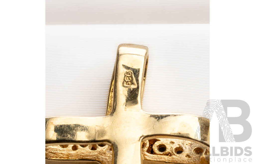 9ct X Cross Sapphire Set Slider Pendant, 14mm, 2.17 Grams